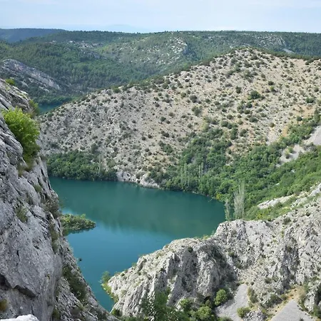 Matanovi Dvori-krka National Park 3*