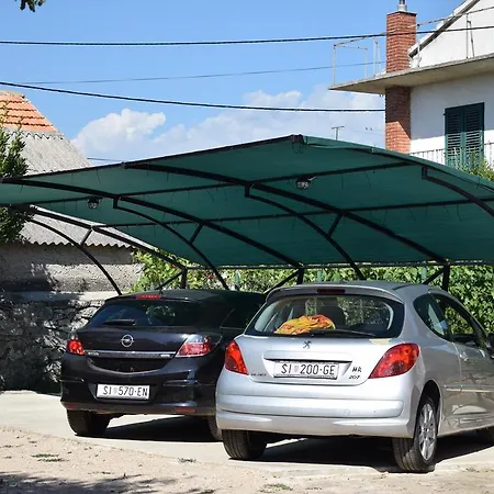 Matanovi Dvori-krka National Park Penzion 3*