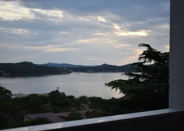 Matanovi Dvori-krka National Park Гостевой дом